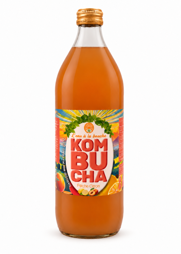 Kombucha Pêche Citron L’eau à la bouche, bouteille 1 L sur fond blanc